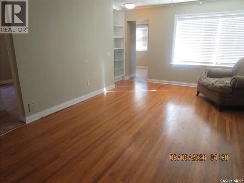 523 3rd AVENUE E, Assiniboia, photo 5