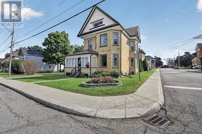 27 Abel Street — photo 1 of 40