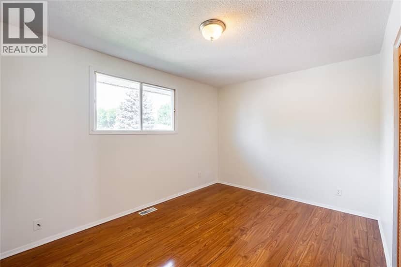 731 Hillary Street — photo 12 of 40