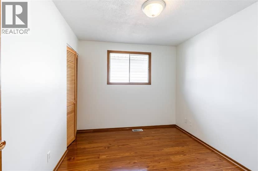 731 Hillary Street — photo 16 of 40
