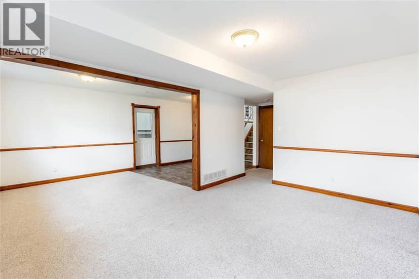 731 Hillary Street — photo 20 of 40