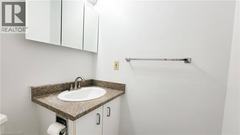 55 BLUE SPRINGS Drive Unit# 302 — photo 35 of 40