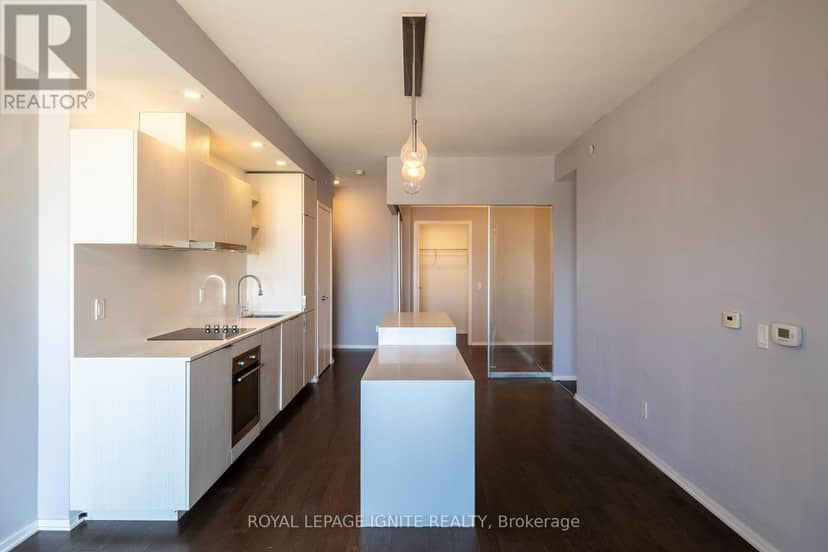 605 - 12 Bonnycastle Street NE — photo 2 of 12