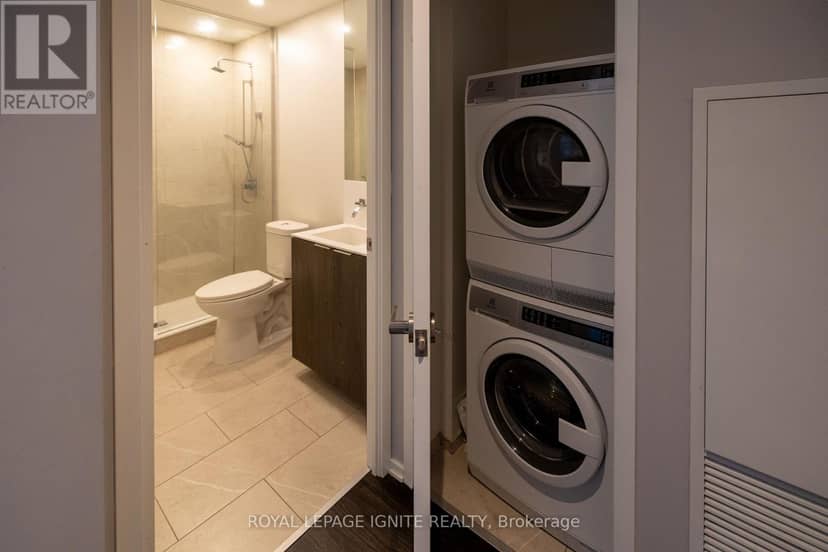 605 - 12 Bonnycastle Street NE — photo 9 of 12