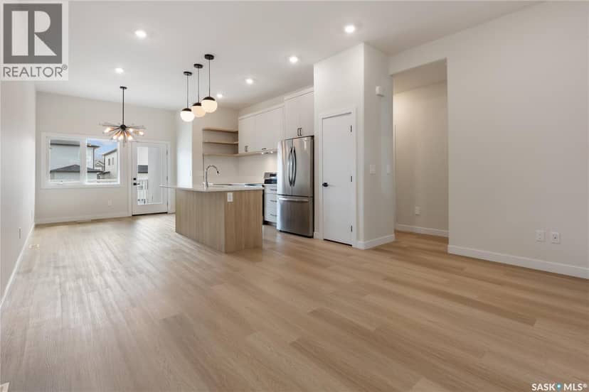 655 Underhill ROAD — photo 10 of 40