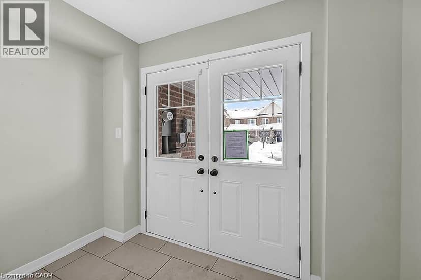 457 QUEEN MARY Drive — photo 6 of 39