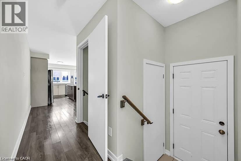 457 QUEEN MARY Drive — photo 8 of 39