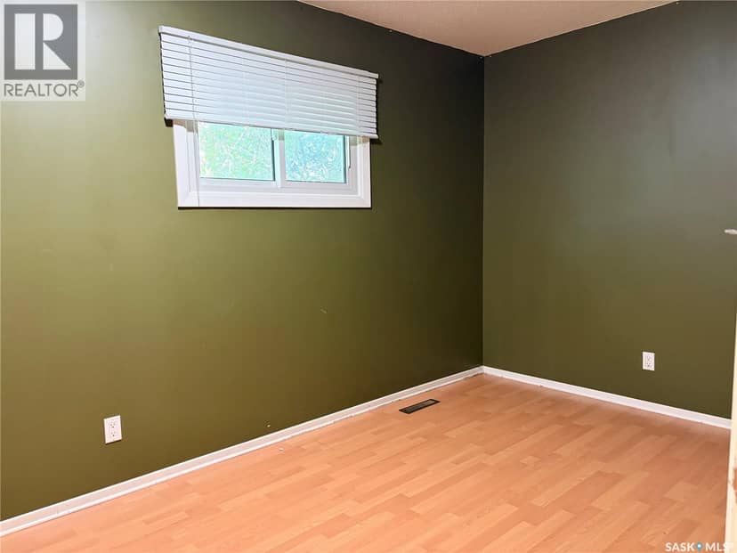 554 St Anthony STREET — photo 15 of 30
