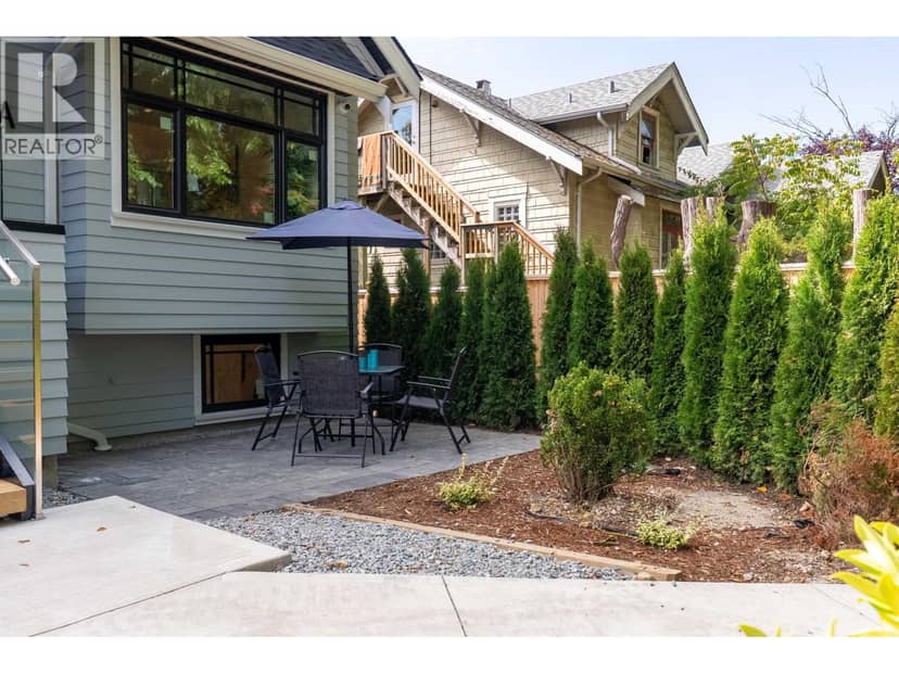 A 3672 W 1ST AVENUE, Vancouver, photo 5