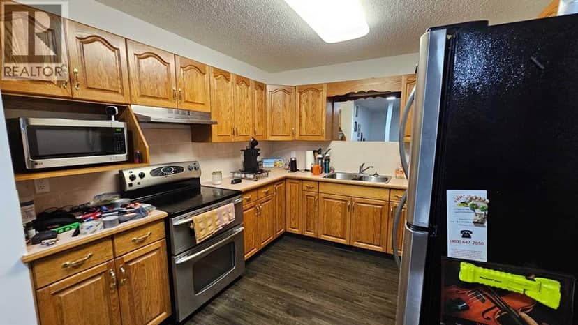 207 Centre Avenue NE, Milk River, photo 5