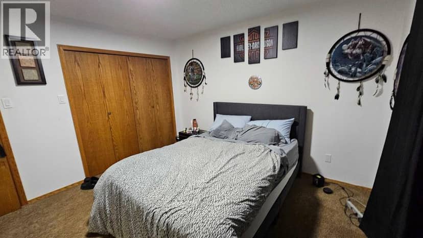 207 Centre Avenue NE — photo 13 of 25