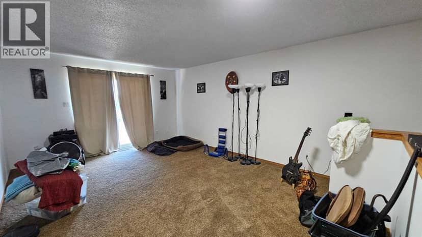 207 Centre Avenue NE — photo 10 of 25