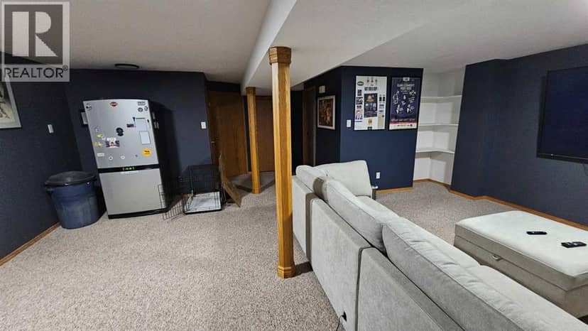 207 Centre Avenue NE — photo 19 of 25