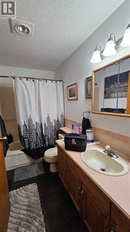207 Centre Avenue NE, Milk River, photo 8