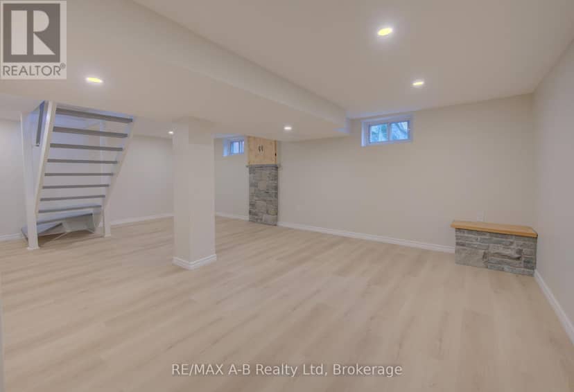 34 Somerset Street — photo 20 of 36