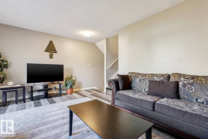 #40 9520 174 ST NW, Edmonton, photo 4