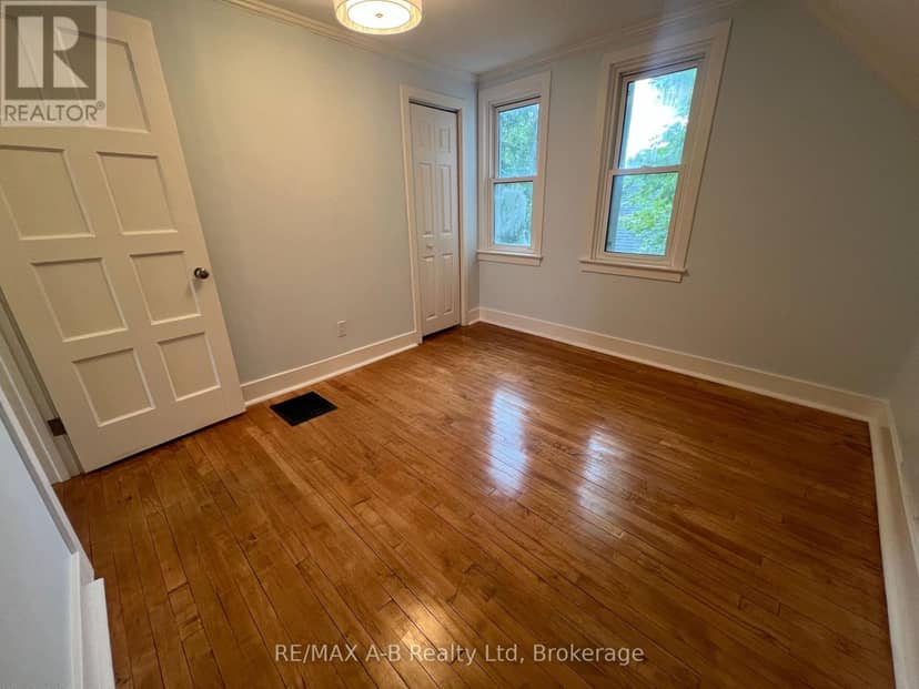 34 Somerset Street — photo 31 of 36