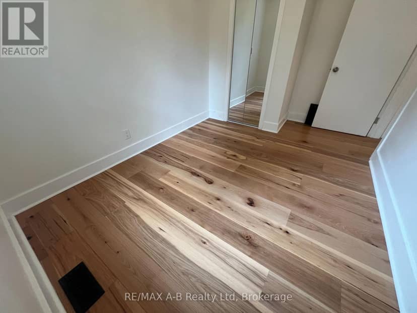 34 Somerset Street — photo 33 of 36