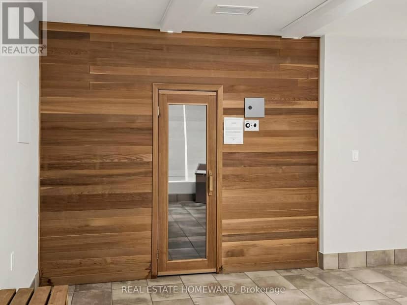 309 - 15450 Yonge Street — photo 23 of 27