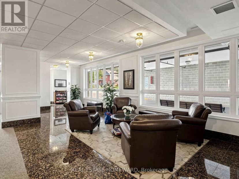 309 - 15450 Yonge Street — photo 26 of 27