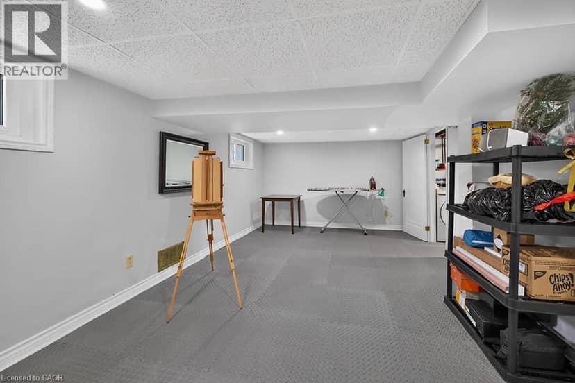 33 BELLEVUE Avenue — photo 27 of 40
