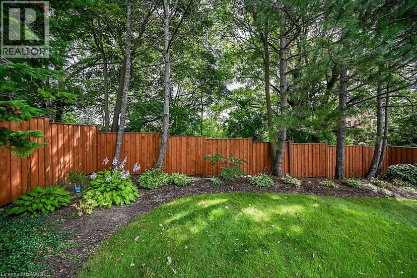 33 BELLEVUE Avenue — photo 37 of 40