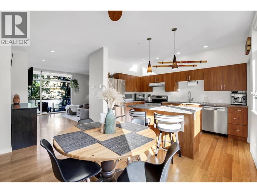28 39893 GOVERNMENT ROAD, Squamish, photo 5