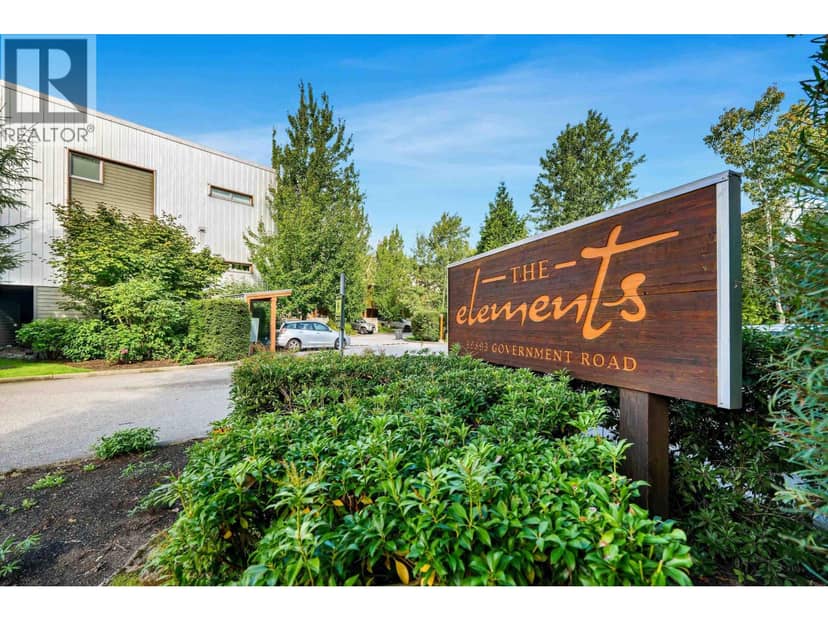 28 39893 GOVERNMENT ROAD, Squamish, photo 3