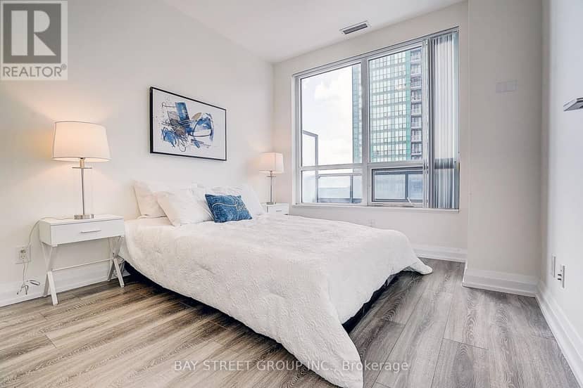 811 - 2 Anndale Drive — photo 28 of 40