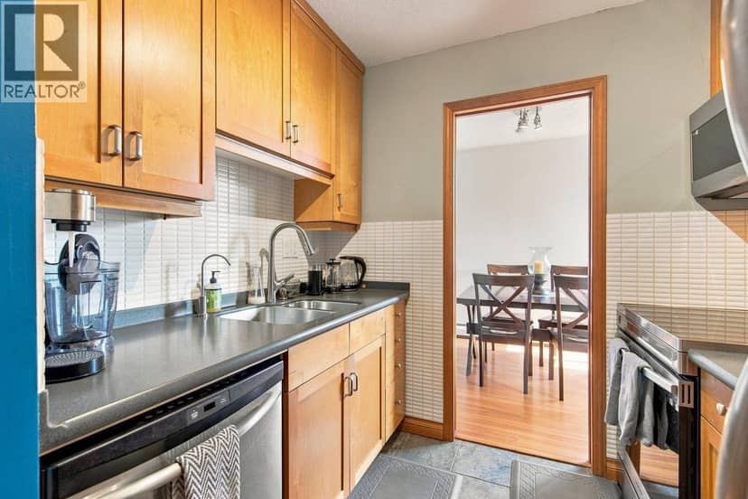 402 1127 BARCLAY STREET, Vancouver, photo 2