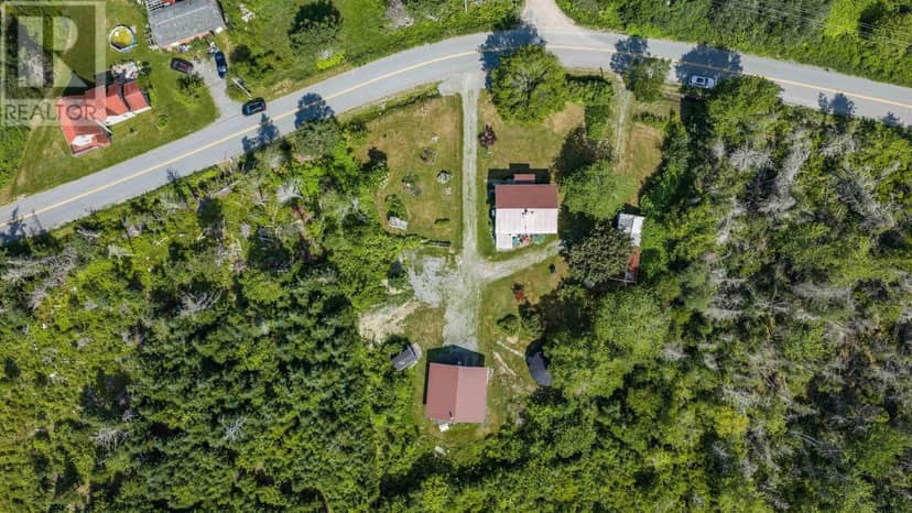 522 East River Road, Sheet Harbour, photo 2