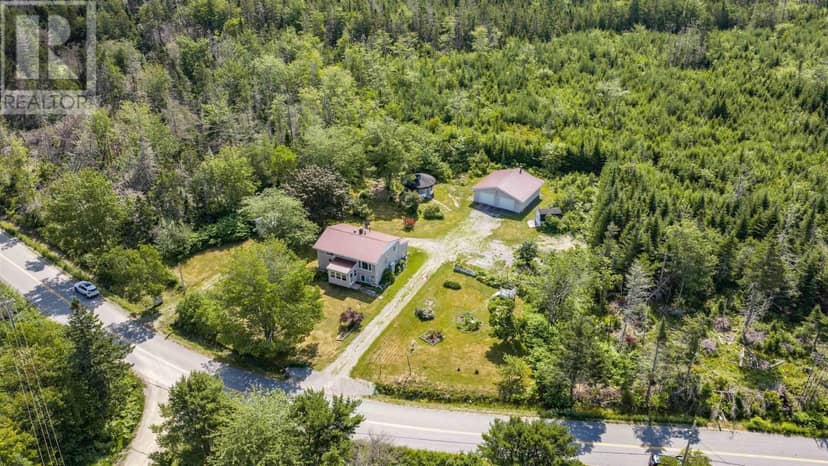 522 East River Road, Sheet Harbour, photo 3