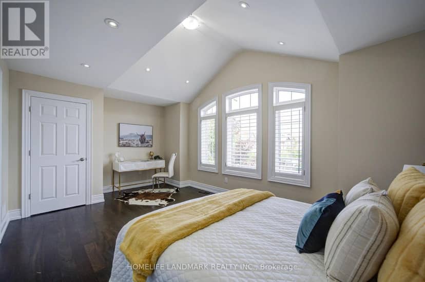 4478 Centretown Way — photo 29 of 40