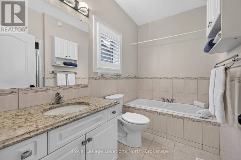 47 Chamberlain Crescent — photo 19 of 40