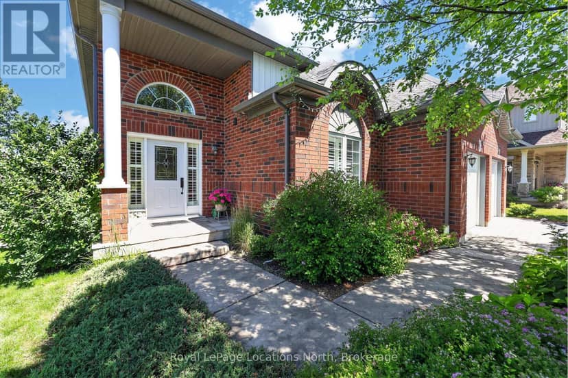 47 Chamberlain Crescent — photo 4 of 40
