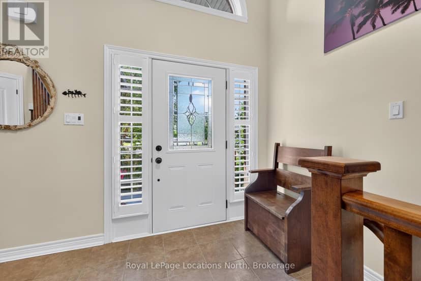 47 Chamberlain Crescent — photo 6 of 40