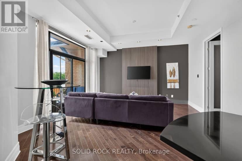 PH18 - 808 Bronson Avenue — photo 12 of 40