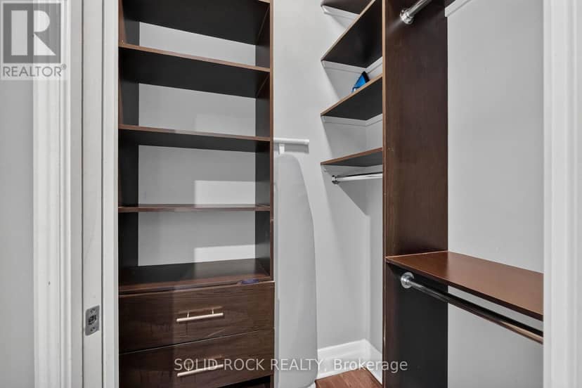 PH18 - 808 Bronson Avenue — photo 31 of 40