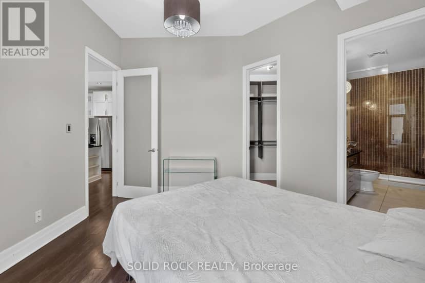 PH18 - 808 Bronson Avenue — photo 34 of 40