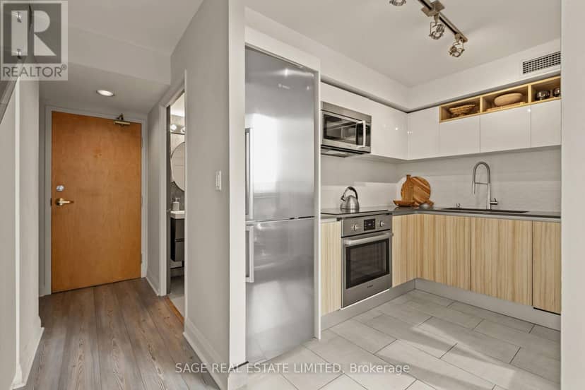 506 - 18 Merton Street — photo 16 of 40