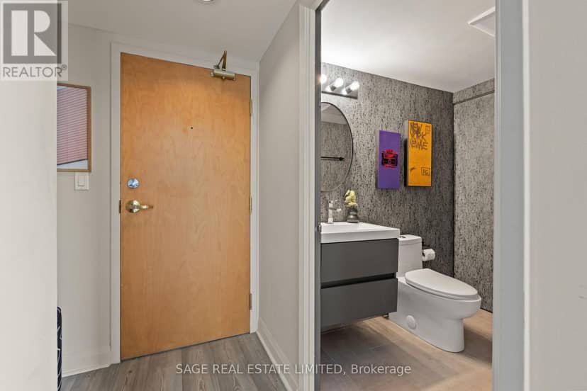 506 - 18 Merton Street — photo 33 of 40