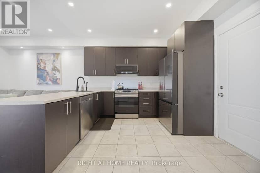 165 Berkshire Drive — photo 13 of 40