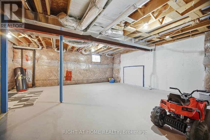 165 Berkshire Drive — photo 36 of 40