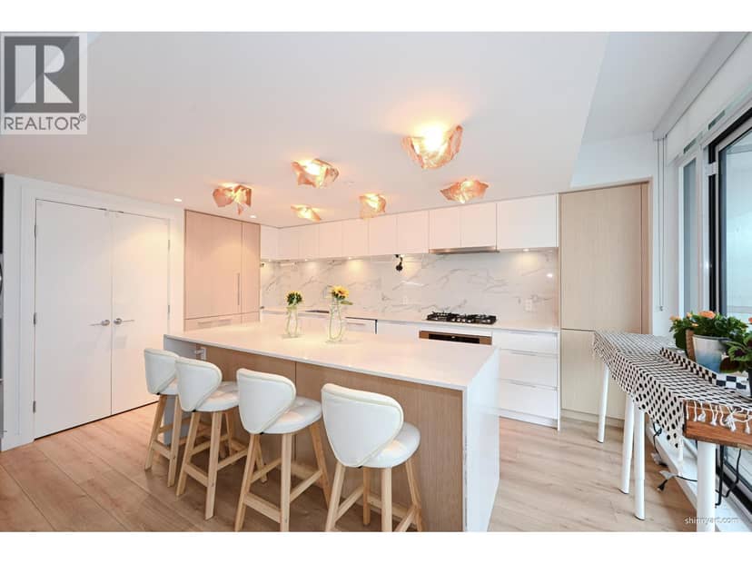 606 1500 FERN STREET, North Vancouver, photo 3