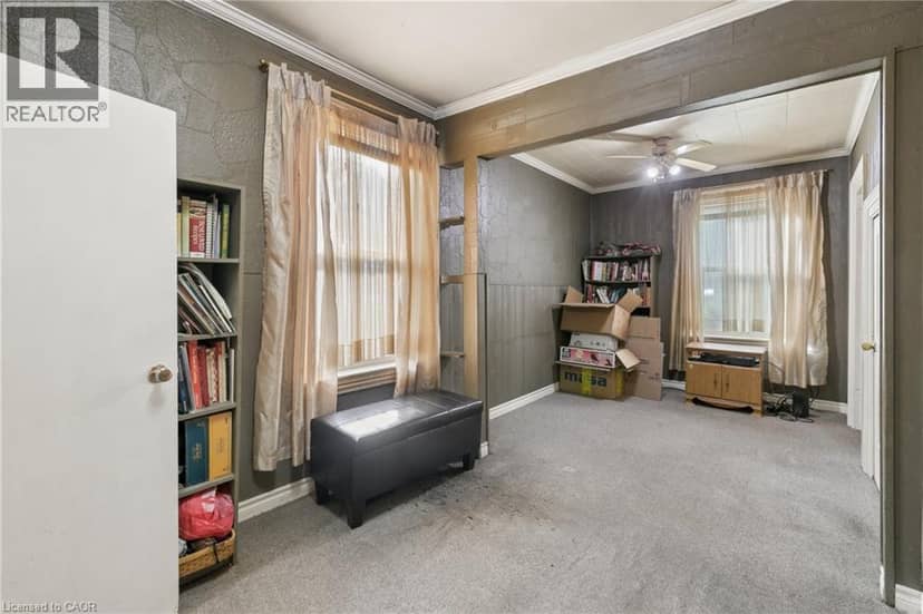 53 CAPRON Street — photo 11 of 23