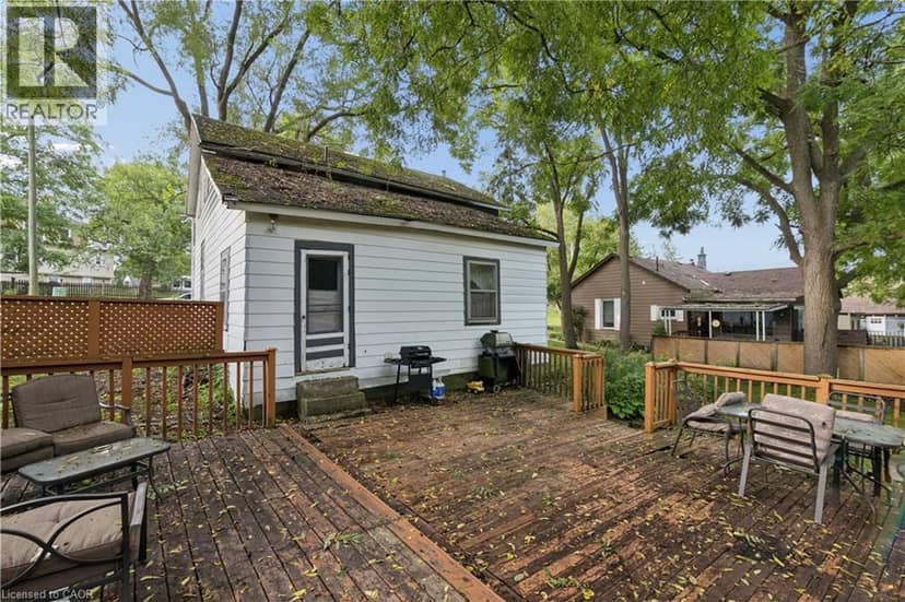 53 CAPRON Street — photo 21 of 23