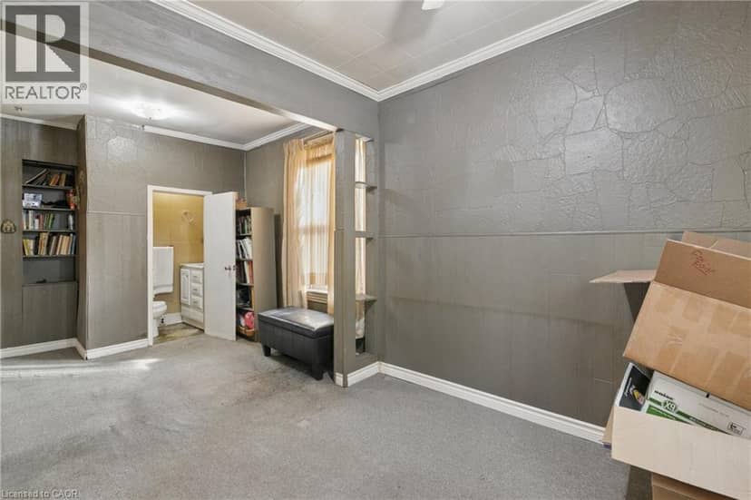 53 CAPRON Street — photo 12 of 23