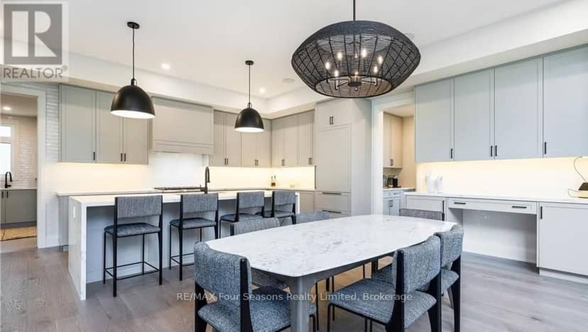 132 Dorothy Drive — photo 12 of 40