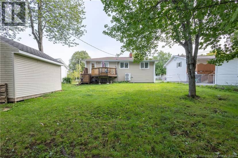 14 Brewster Street — photo 4 of 25