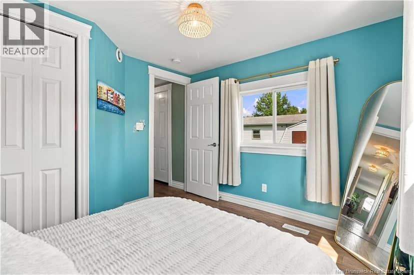 19 Hedgeview Drive — photo 16 of 25